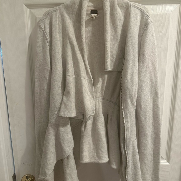 We The Free Soft Gray Cowl Neck Sweater - Picture 10 of 10